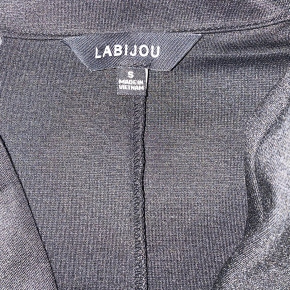 Black Woman’s Single Button Blazzer - Picture 5 of 6